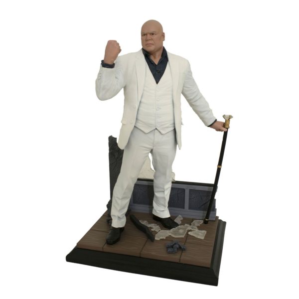 Figura diamond collection gallery marvel hawkeye kingpin diorama
