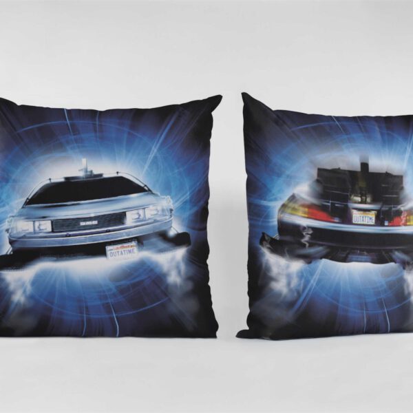 *Cojin sd toys regreso al futuro delorean envasado vacio