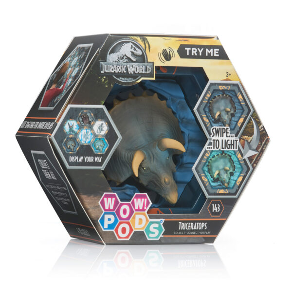 *Figura wow! pod jurassic world dominion triceratops