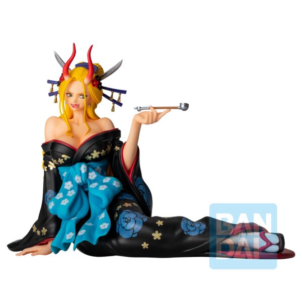 *Figura ichibansho one piece glitter of ha black maria