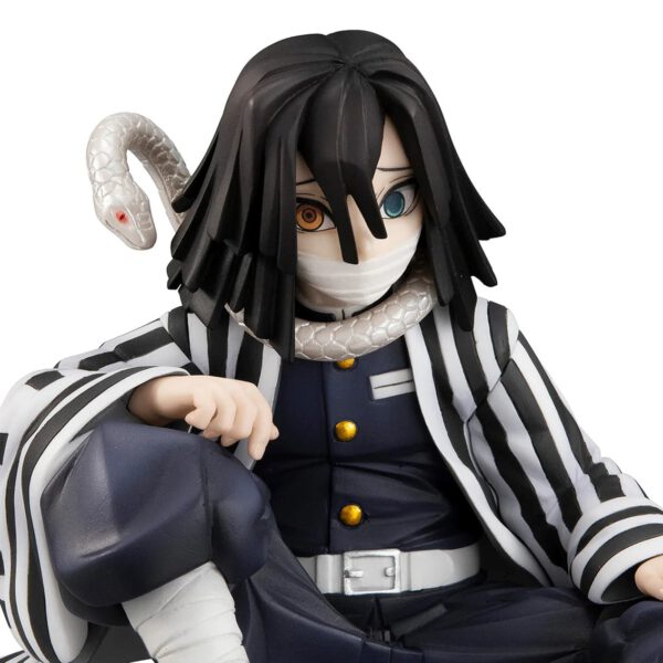 *Figura megahouse demon slayer kimetsu no yaiba gem iguro obanai