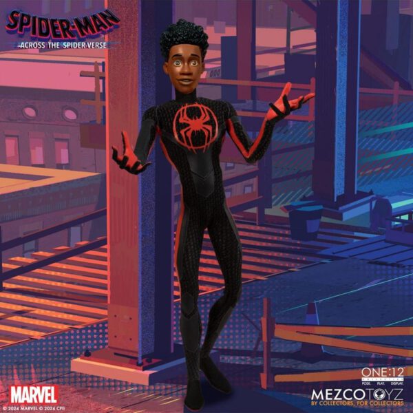 *Figura mezco toyz spider - man across the spider - verse spider - man miles morales 17cm