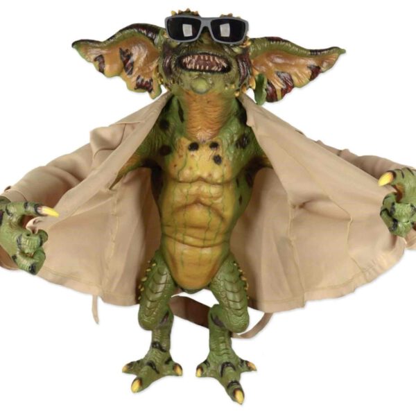 *Figura neca gremlins gremlin flasher con gabardina version real