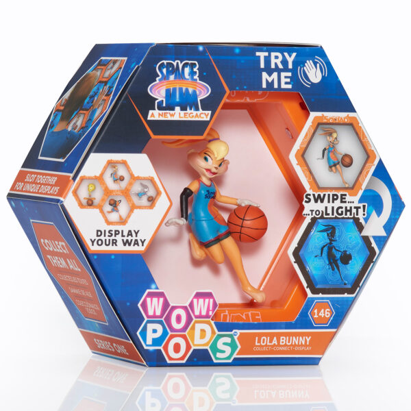 *Figura wow! pod space jam lola bunny