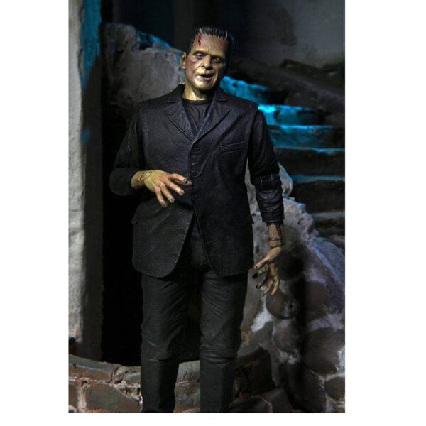 *Figura neca ultimate frankenstein monster (color) 18 cm universal monsters scale action