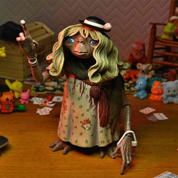 *Figura neca e.t. el extraterrestre ultimate dress - up e.t. 40 aniversario 12 cm