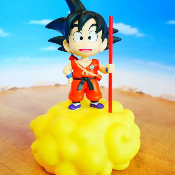 *Lampara teknofun madcow entertainment dragon ball goku en la nube fig 16 cm