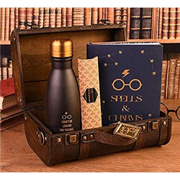 *Replica pyramid harry potter baul de almacenamiento hogwarts trouble finds me