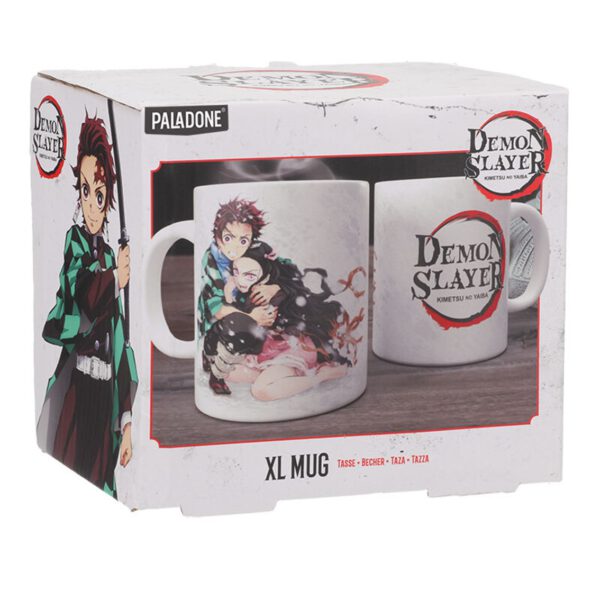 *Taza xl paladone demon slayer tanjiro y nezuko