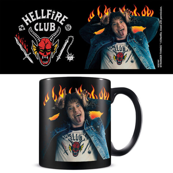 *Taza pyramid stranger things eddie helfire club