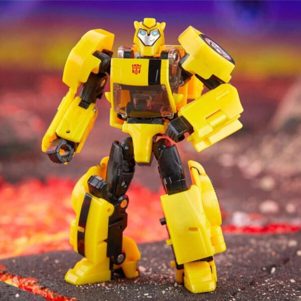 *Figura hasbro transformers legaly united animated universe bumblebee